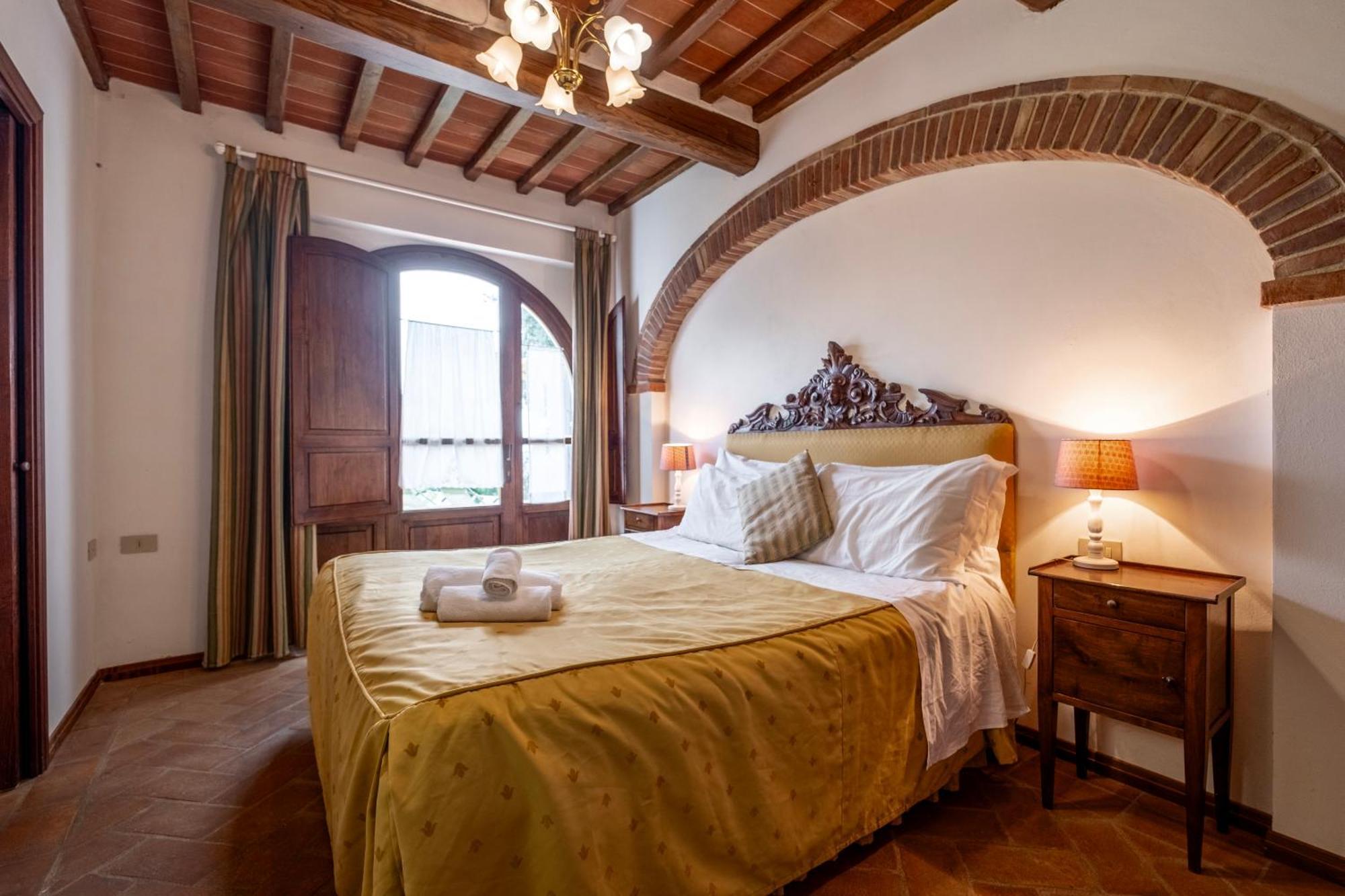 Agriturismo Borgo Sant'Ercolano Ciggiano Exterior foto
